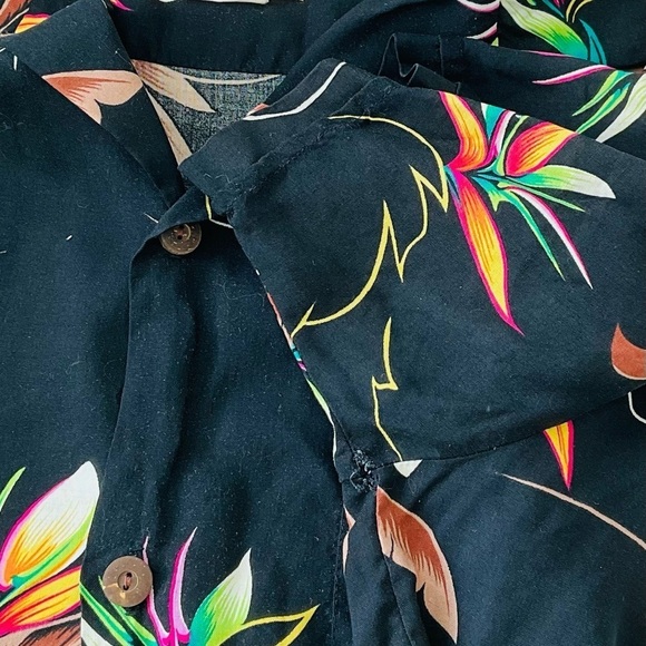 Vtg Pacific Cargo Floral Birds of Paradise Men’s Hawaiian Shirt Black Button Med - Picture 4 of 4